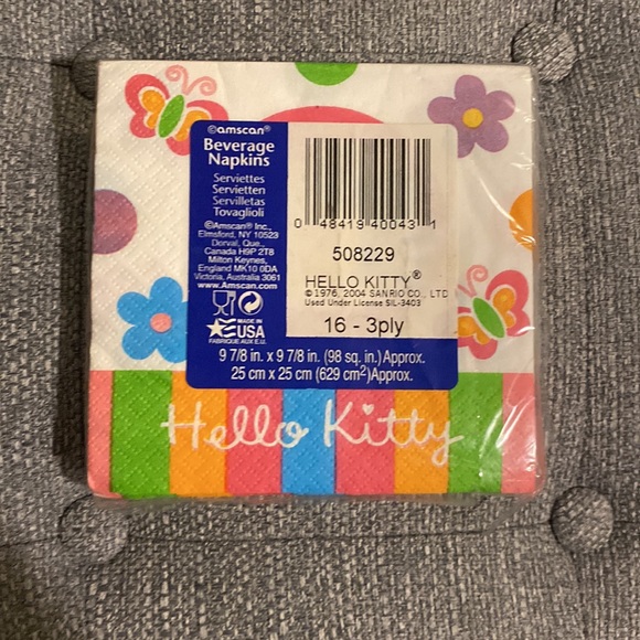 Hello Kitty Beverage Napkins - Picture 2 of 2